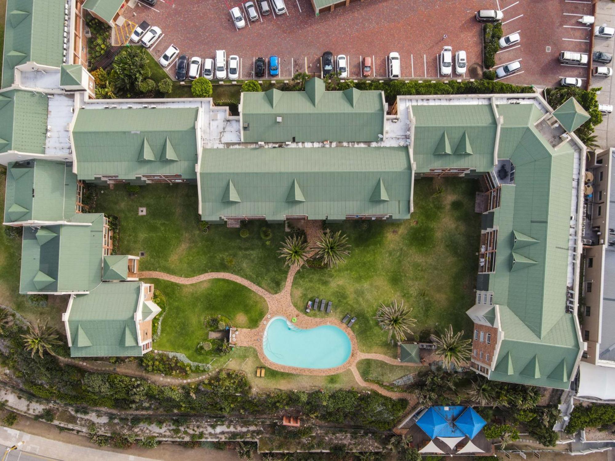 157 Brookes Hill Suites Near The Beach Port Elizabeth Exterior photo